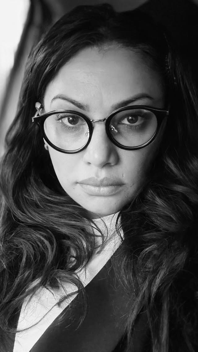 Nicoleta Stoica — designer de interior și agent imobiliar